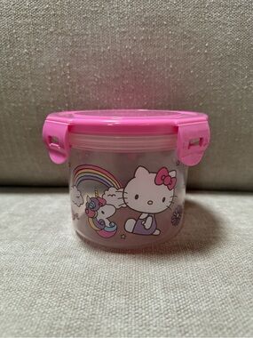 Hello Kitty Pink Clip-Top Food Container 🎀